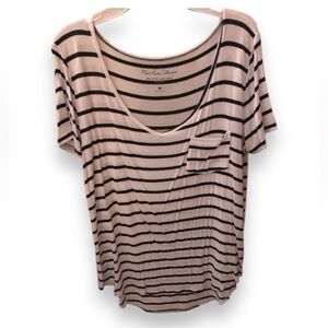 Hollister Must Have Tee Size S